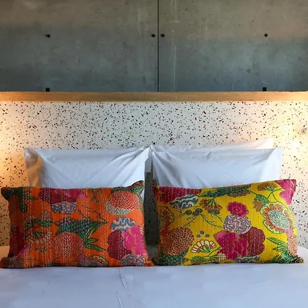 Jam Hotel 3*