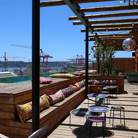 Jam Hotel